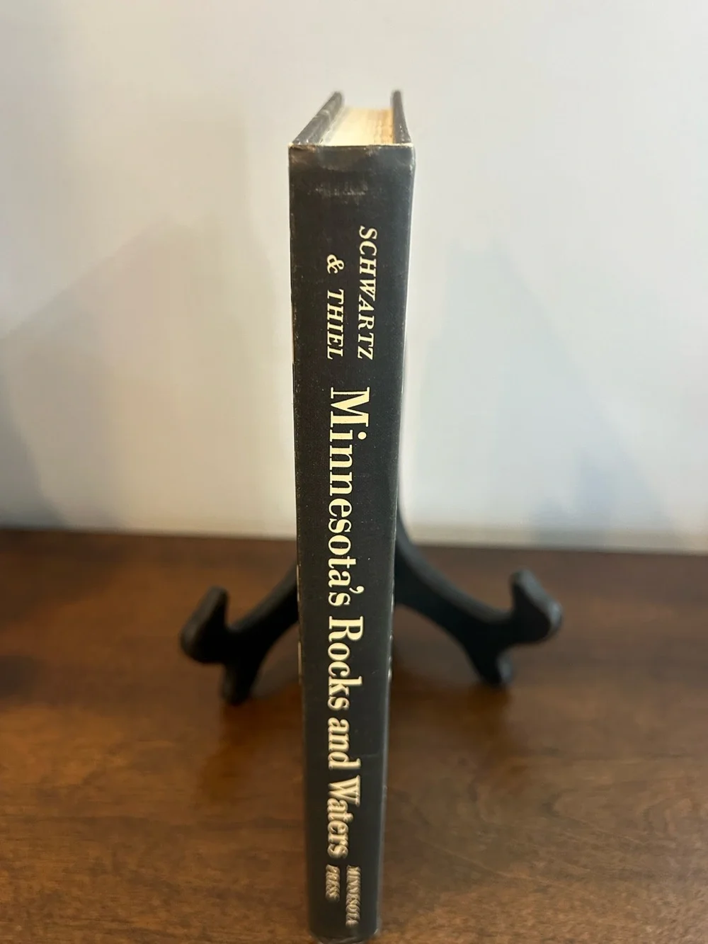 Minnesota Press vintage book